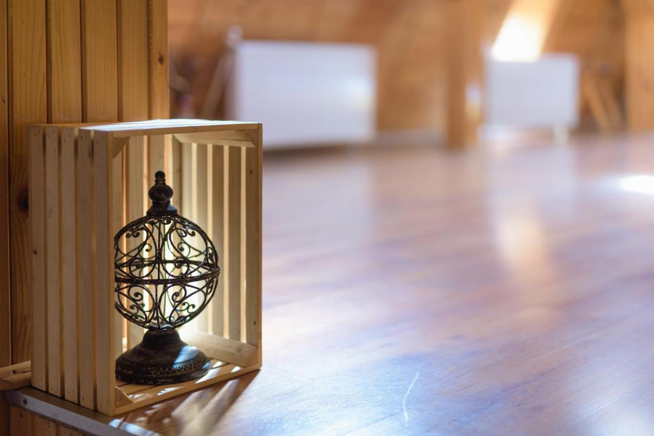 Wooden Attic Apartman Brassó Kültér fotó