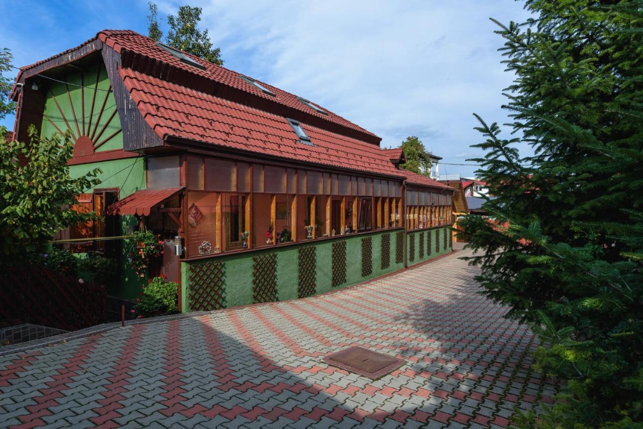 Wooden Attic Apartman Brassó Kültér fotó